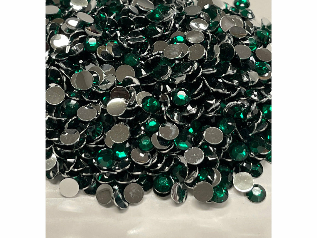 Emerald Green Resin Rhinestones