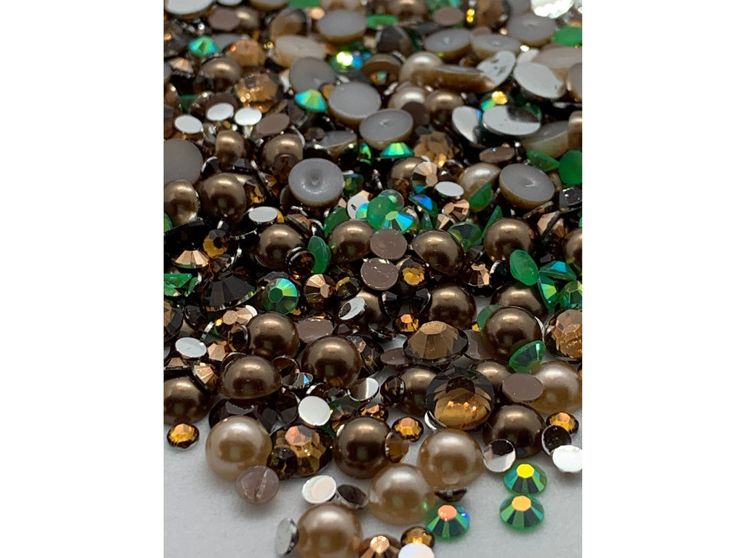 Topaz Jazz Pearls and Rhinestone Resin Mix